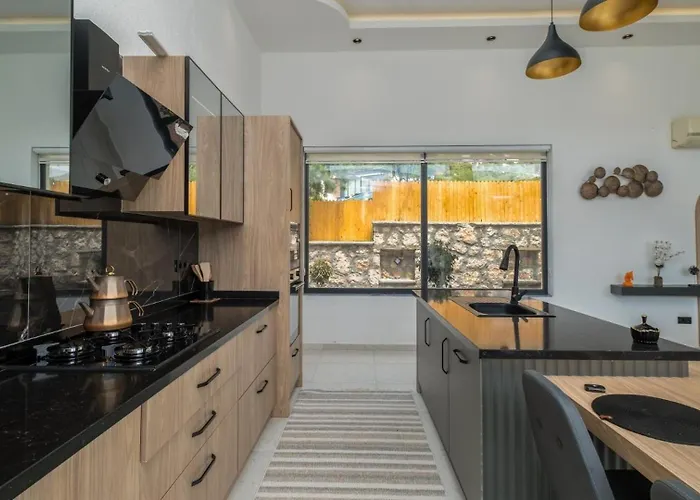 3 Bedroom Luxury In Saribelen Villa