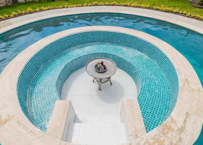 3 Bedroom Luxury In Saribelen