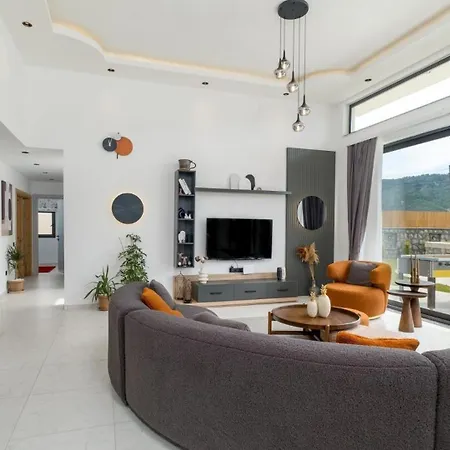 Villa Saribelen Village 3 Bedroom 8280