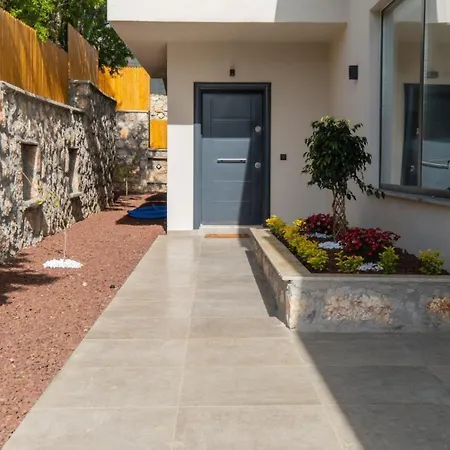 Saribelen Village 3 Bedroom 8280 Kalkan